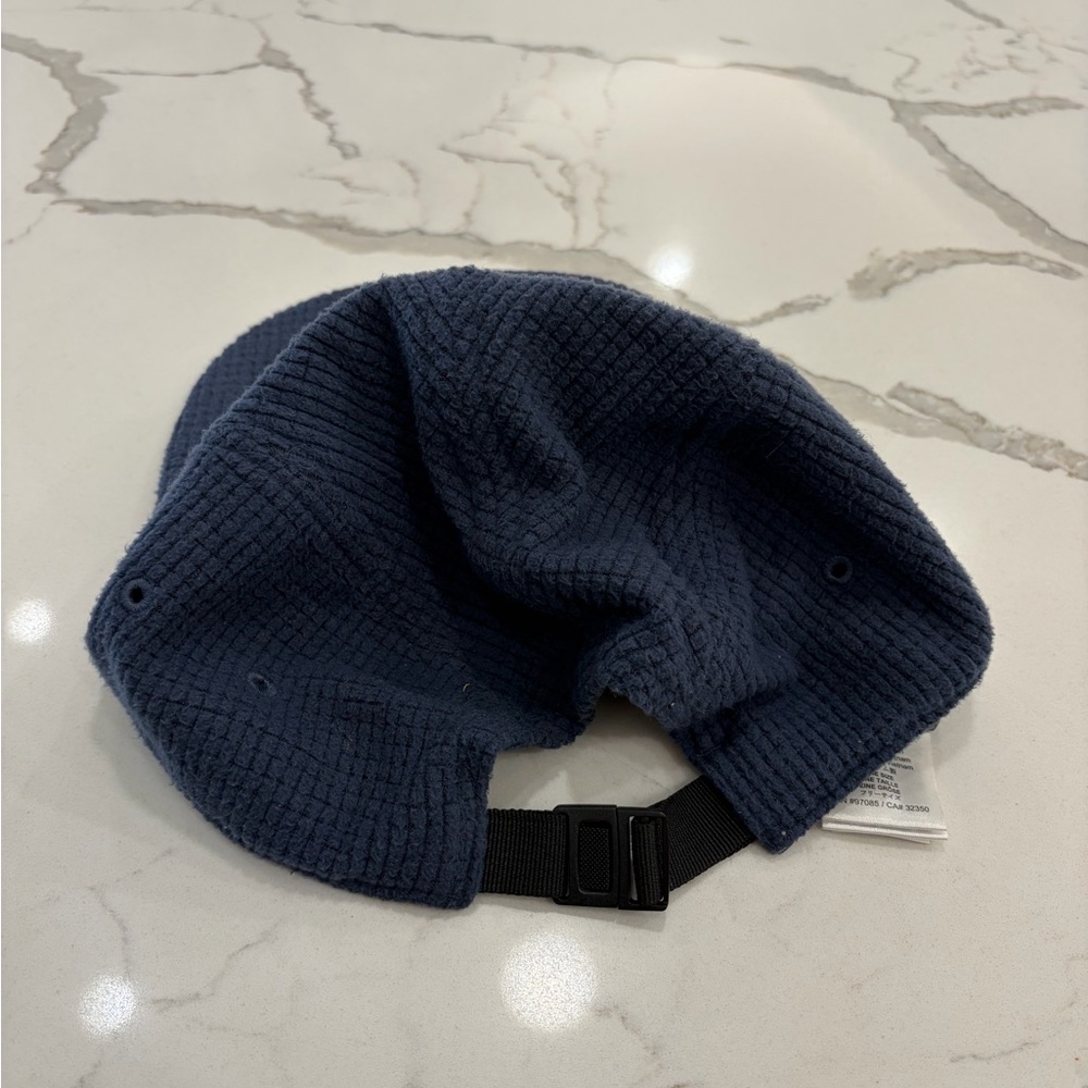 Outdoor Research Dark Blue Textured Cap - Picture 2 of 2